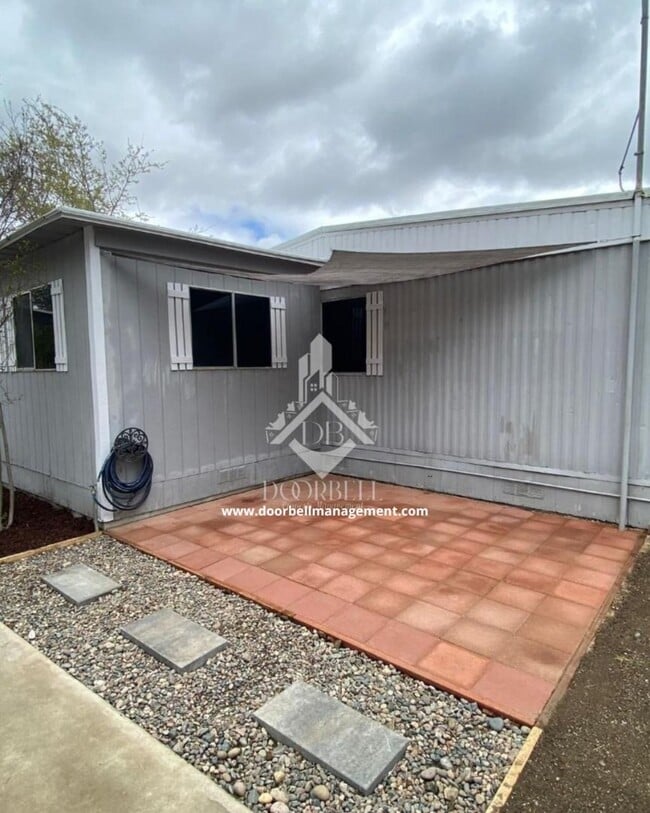 Building Photo - 21633 Monument Dr