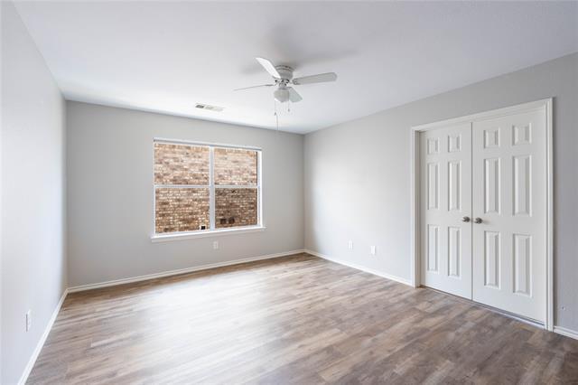 Building Photo - 2012 Meadow View Dr