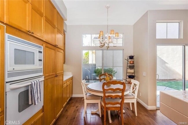 Building Photo - 10775 Mueller Ct