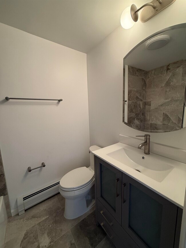 Building Photo - 31 Alan Terrace