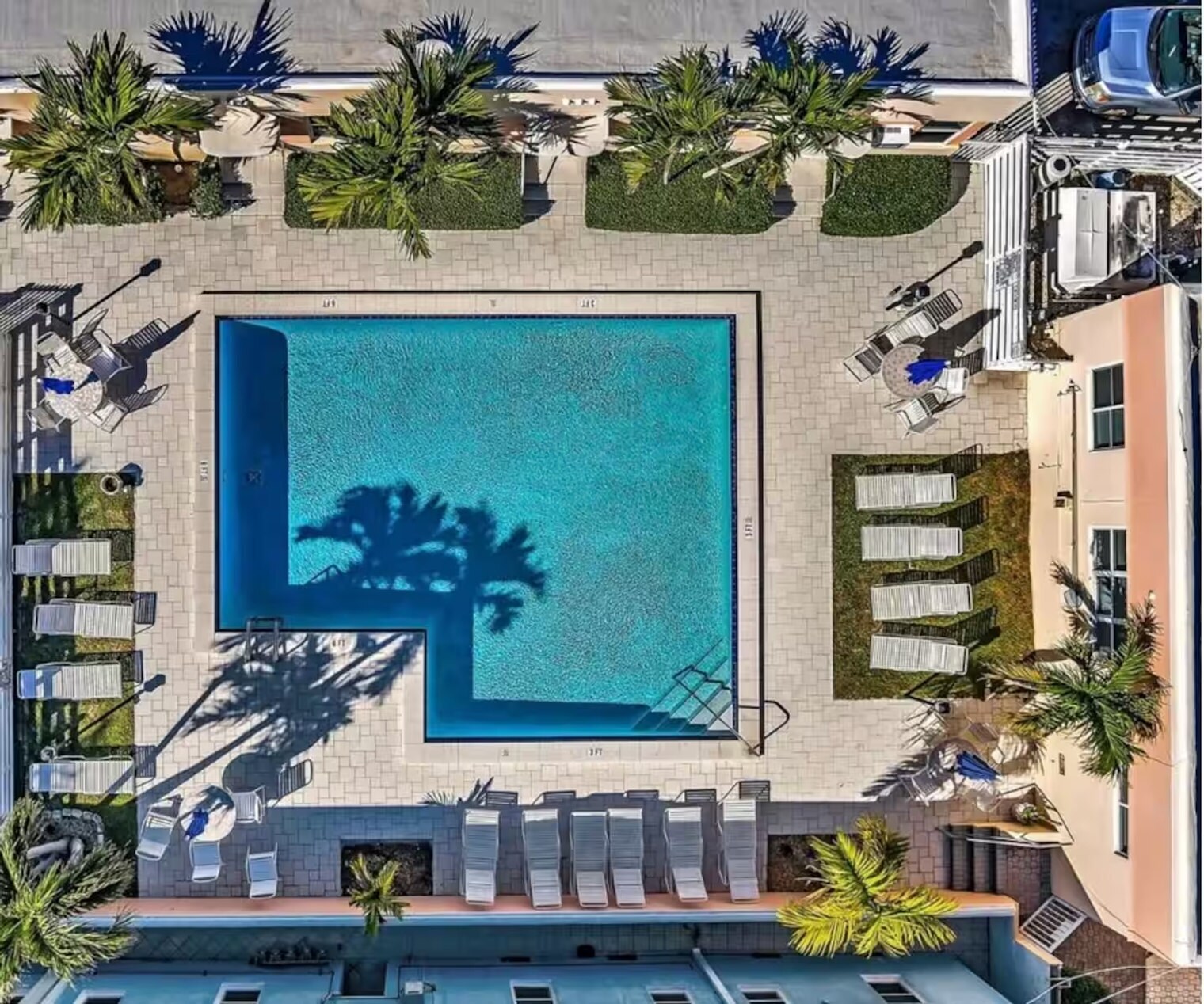 Building Photo - 1775 N Ocean Dr