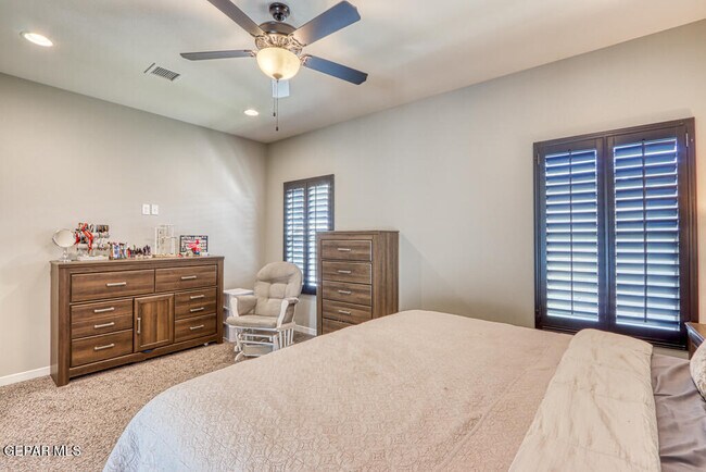 Building Photo - 13772 Newton Ct