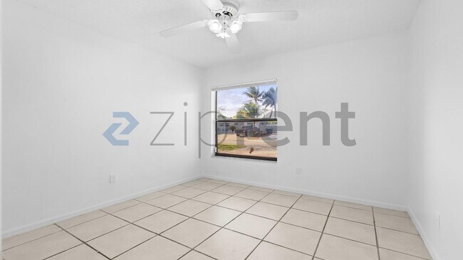 Building Photo - 16110 SW 300th St