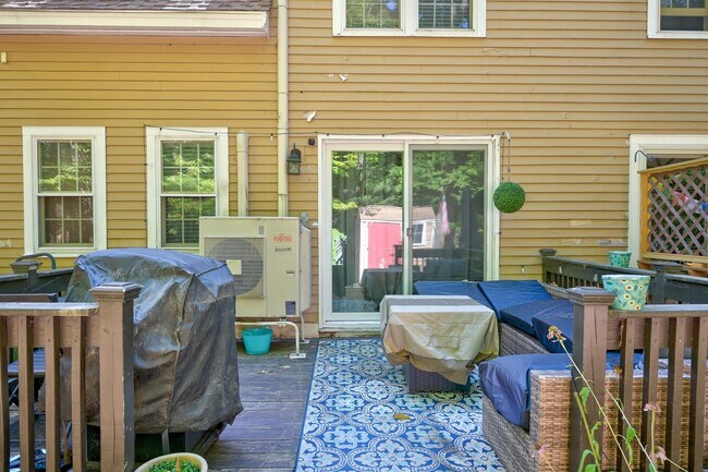 Building Photo - 59 Haynesville Ave