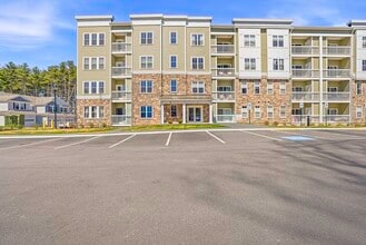 Building Photo - 4 Winslow Ln