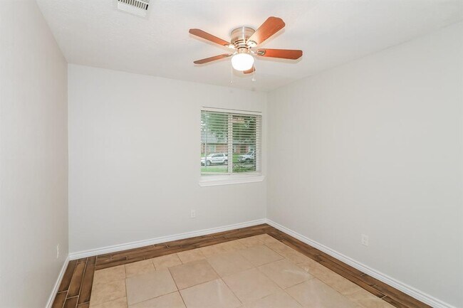 Building Photo - 16938 Worden Ln