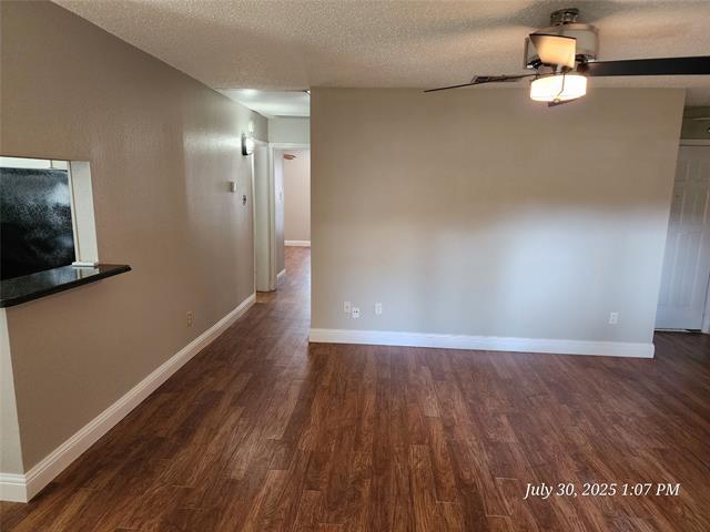 Building Photo - 1308 Memory Ln