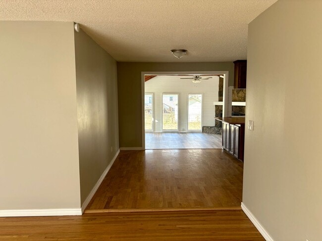 Building Photo - Stunning and Bright home in the heart of the Rose District