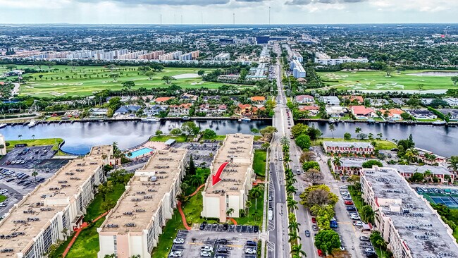 Building Photo - 2000 Atlantic Shores Blvd