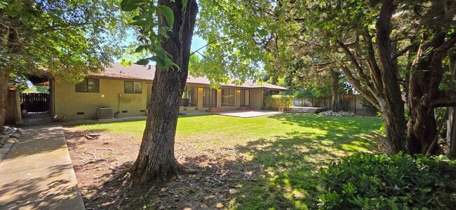 Building Photo - 4200 Burrell Way