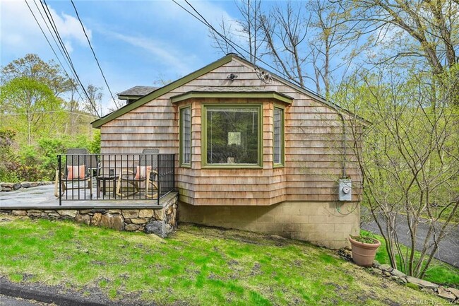 Building Photo - 170 CT-37