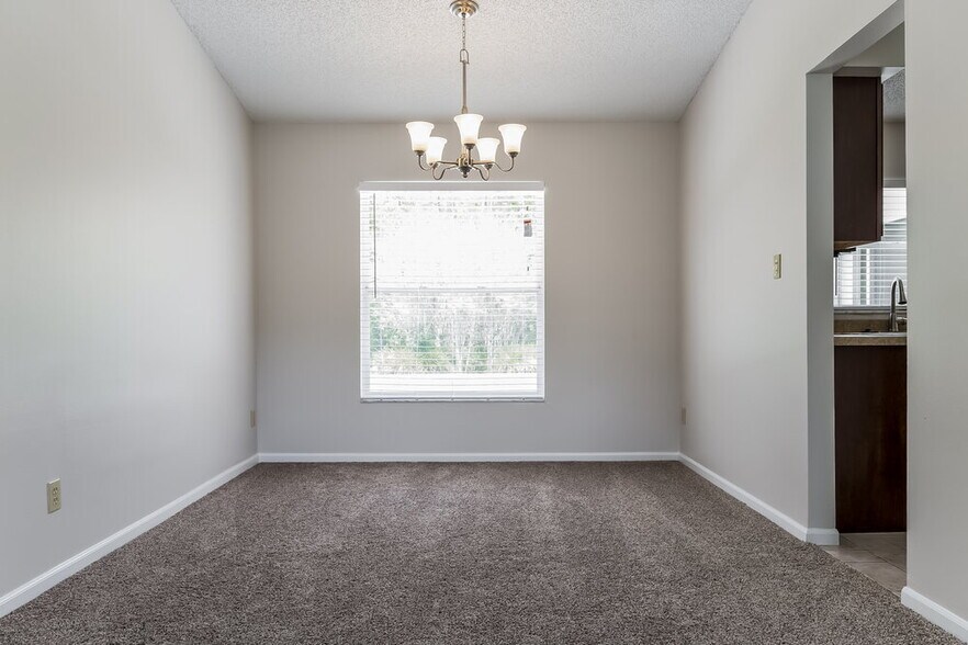 Building Photo - 14711 Astina Way