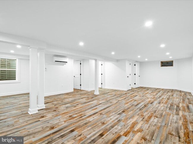 Building Photo - 14150 Harrisville Rd