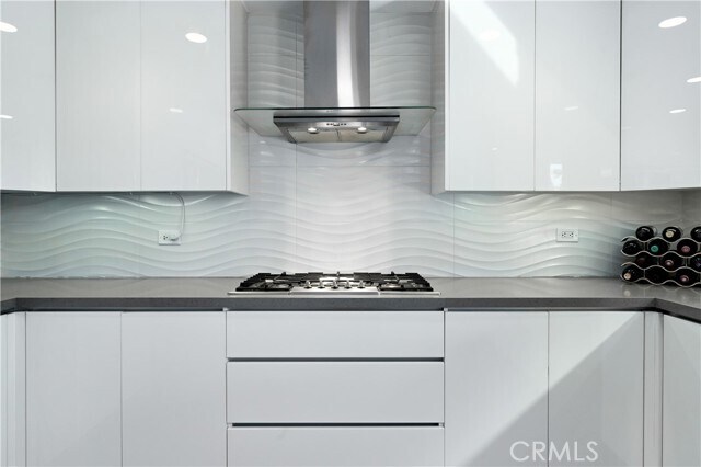 Building Photo - 6550 Smoke Tree Ave