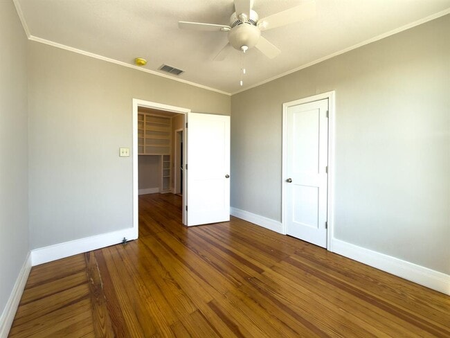 Building Photo - 267 Bodemann Ln