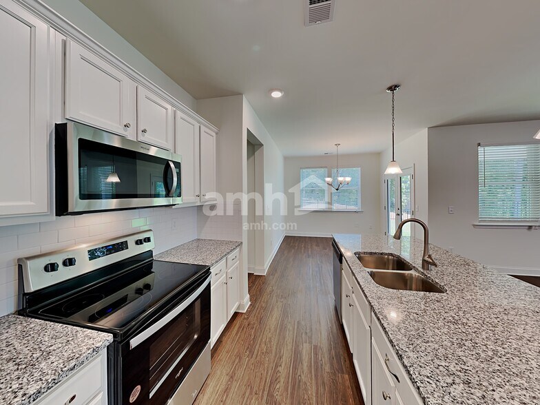 Building Photo - 186 Rivulet Dr