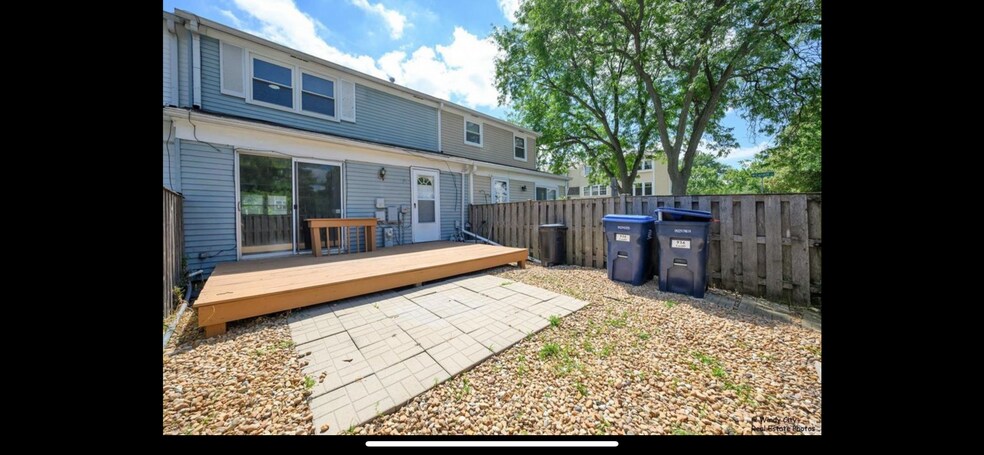 Building Photo - 936 Cardiff Ct