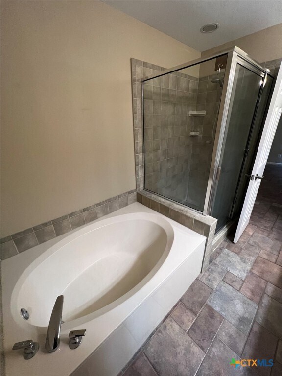 Building Photo - 3026 Green Mountain Dr
