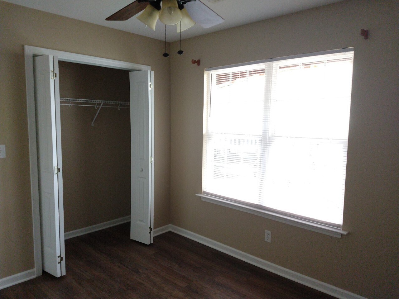 Bedroom 1 - 3880 Simpson Rd E