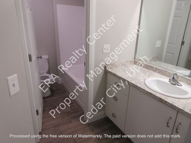Building Photo - 352 W 400 N