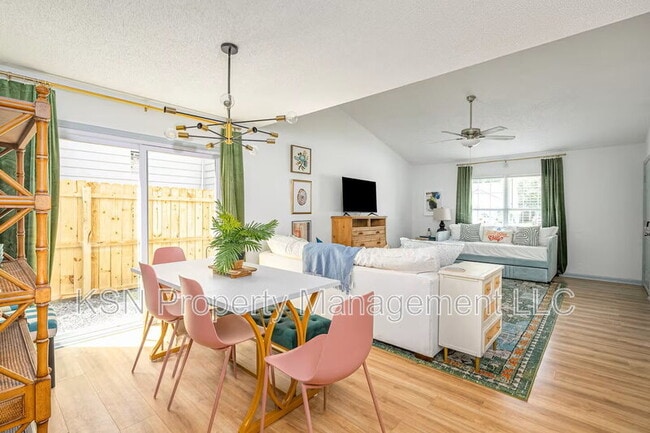 Building Photo - 7322 Grant St