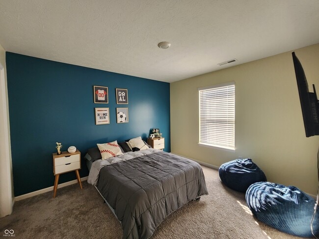 Building Photo - 2573 Plano Dr