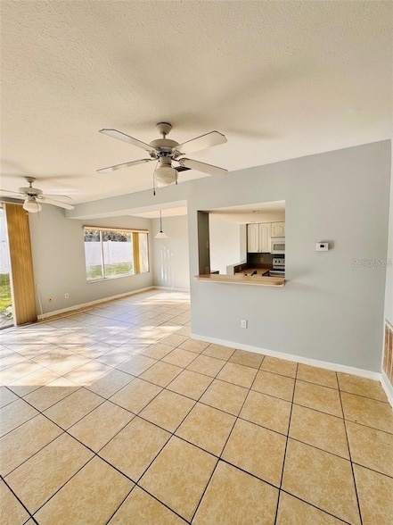 Building Photo - 722 Washington Palm Loop