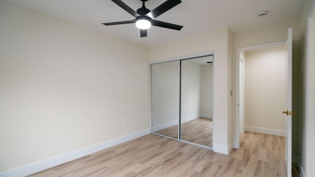 Building Photo - 48509 Calle Carmello