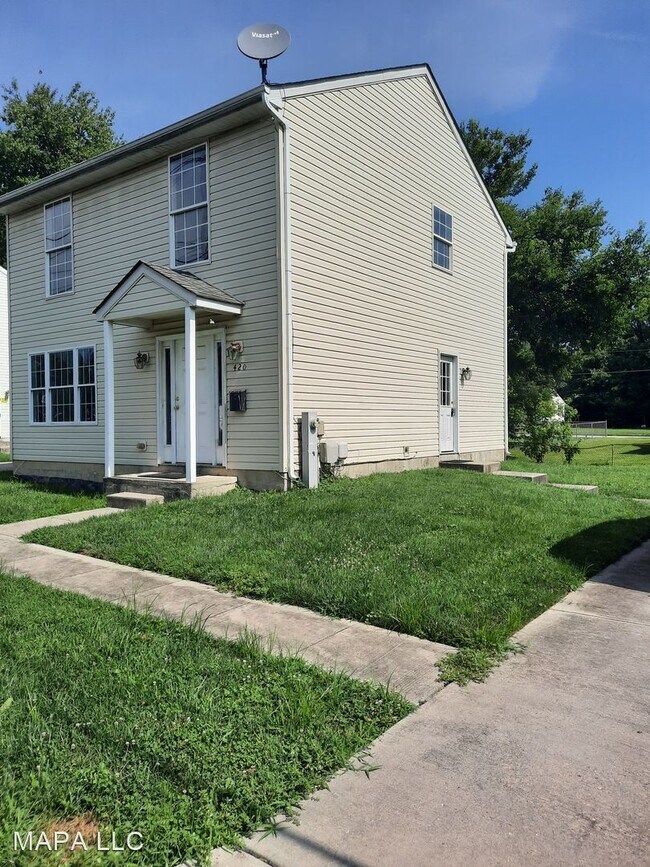 Building Photo - 3 br, 2.5 bath House - 420 Dorsey