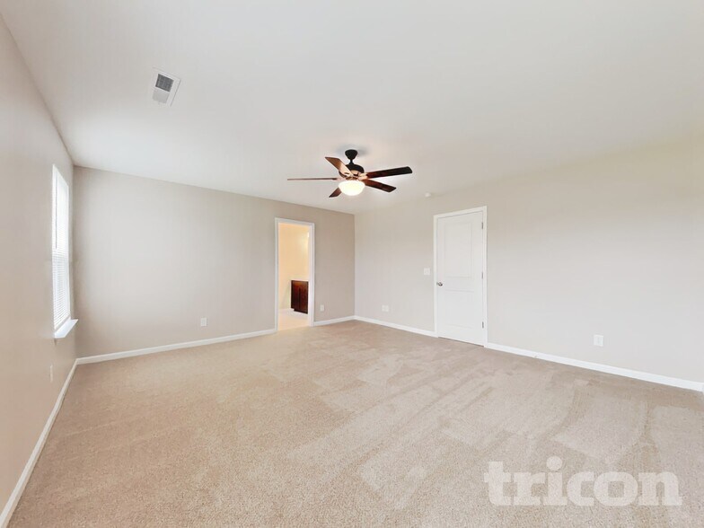 Building Photo - 152 Walker Grv Ln