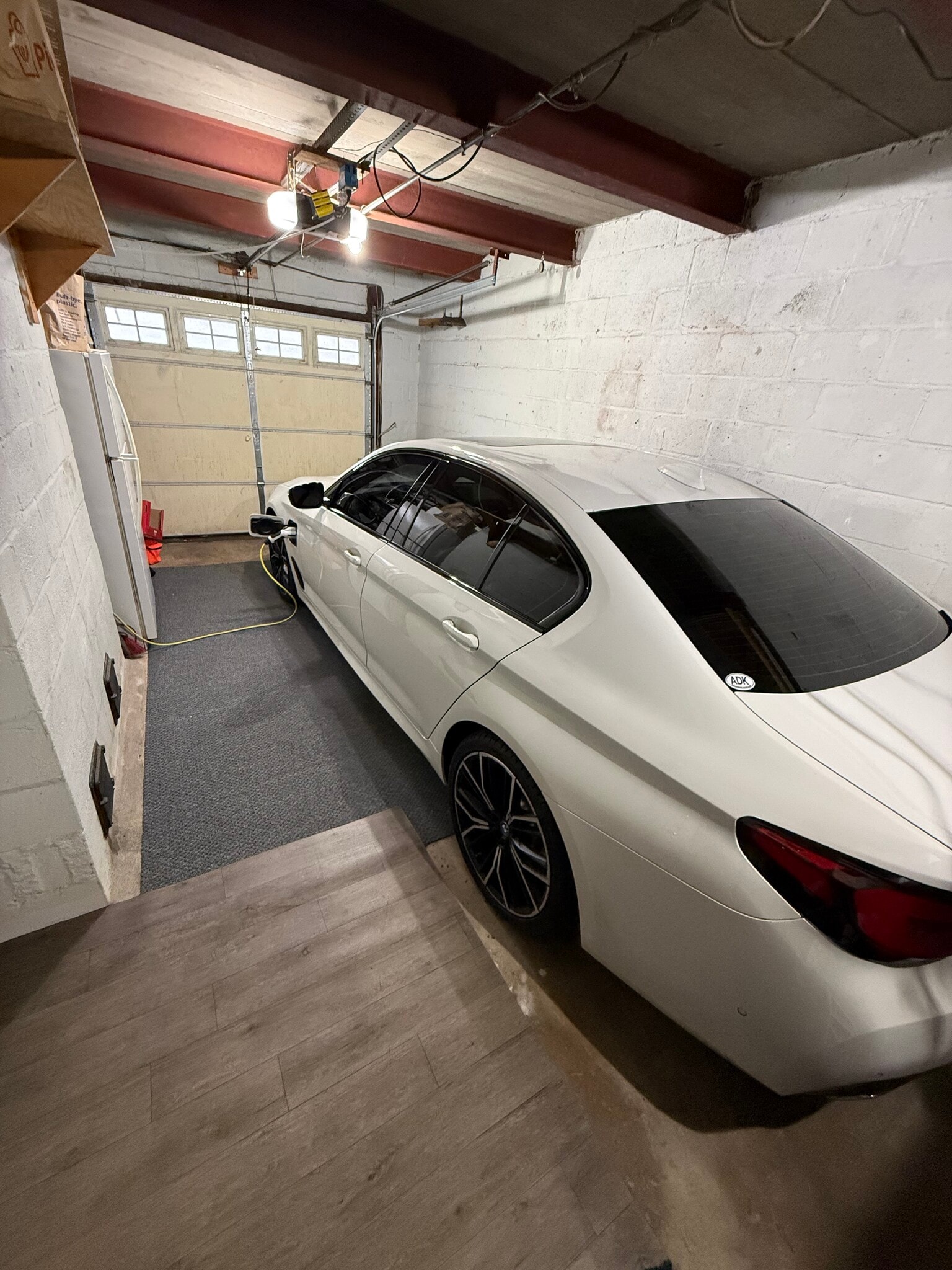 Building Photo - 39 Foxon Rd