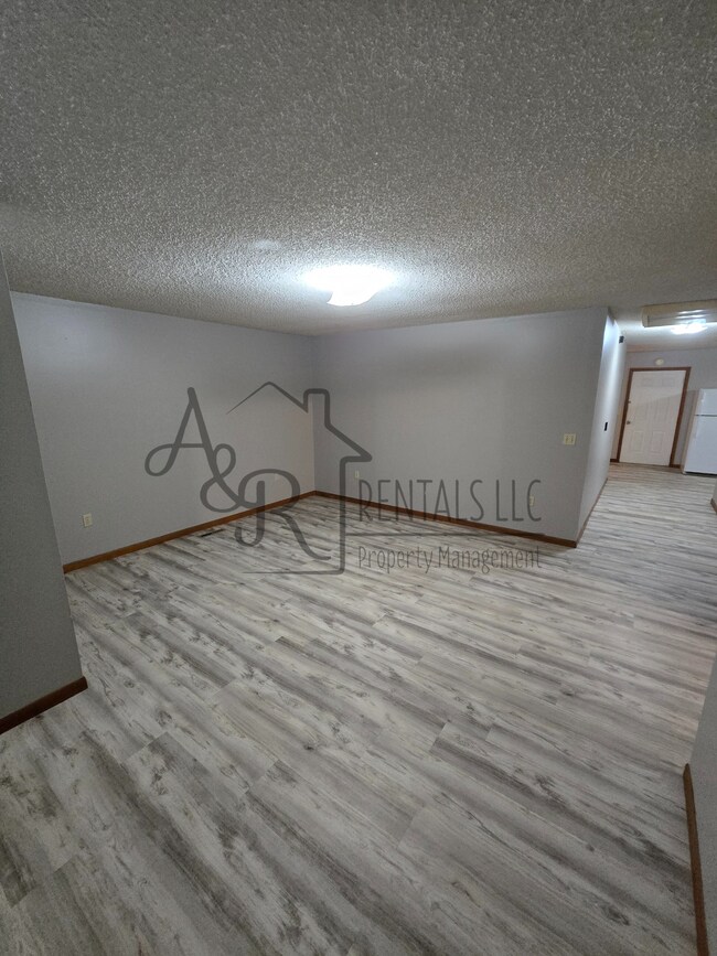 Building Photo - 215 W Forest St