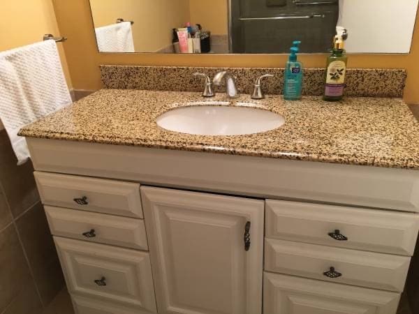 Building Photo - 11930 N Bayshore Dr