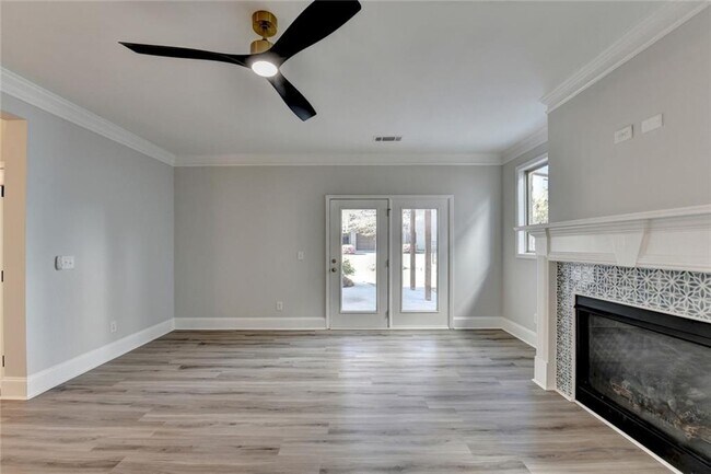 Building Photo - 4032 Ridge Grove Way