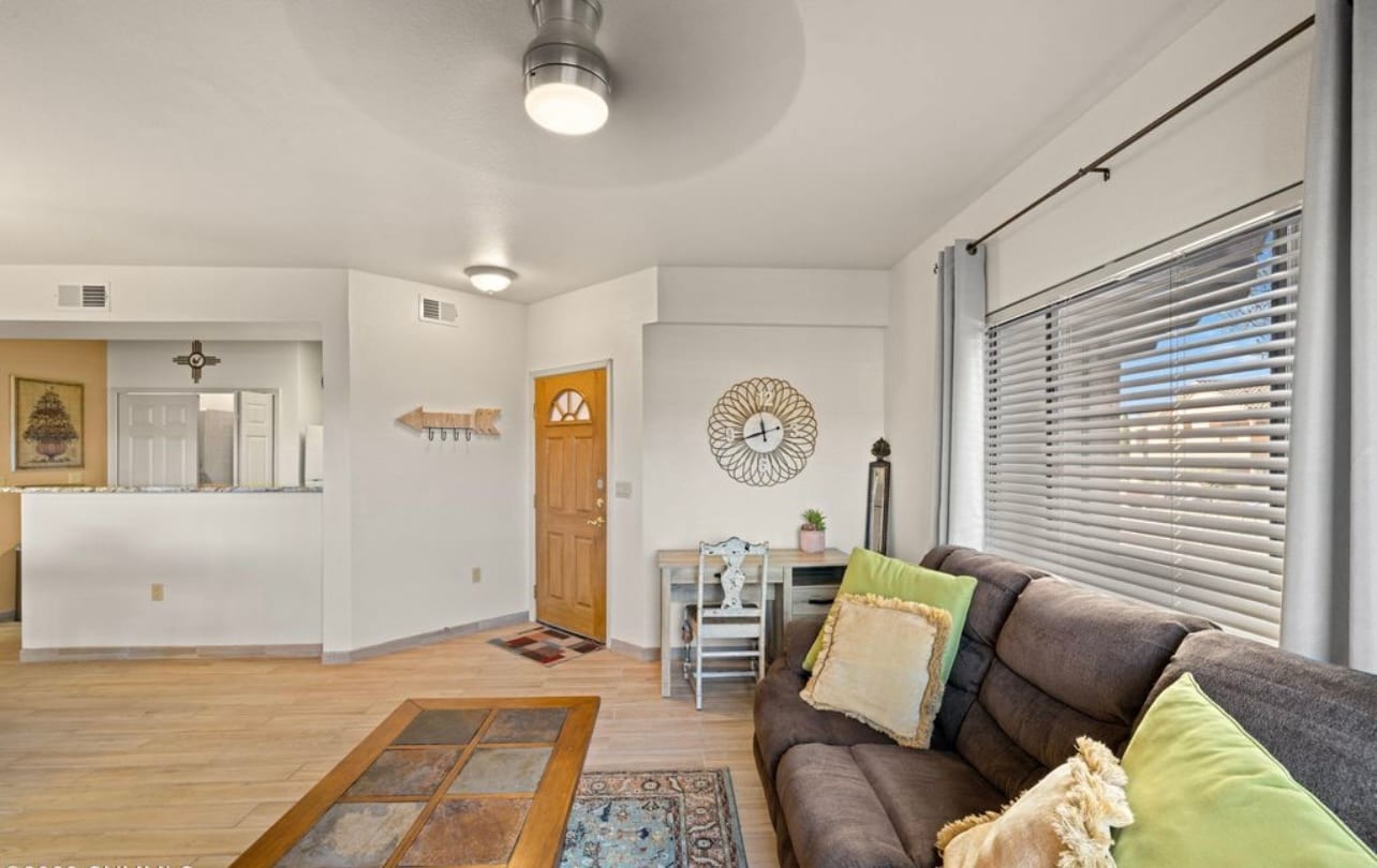 Building Photo - 3650 Morning Star Dr