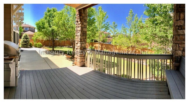 Building Photo - 4 Bed/5 Bath, 4,219 Sqft -11089 Canyonbroo...