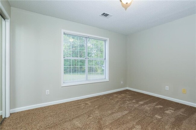 Building Photo - 85 Dove Point