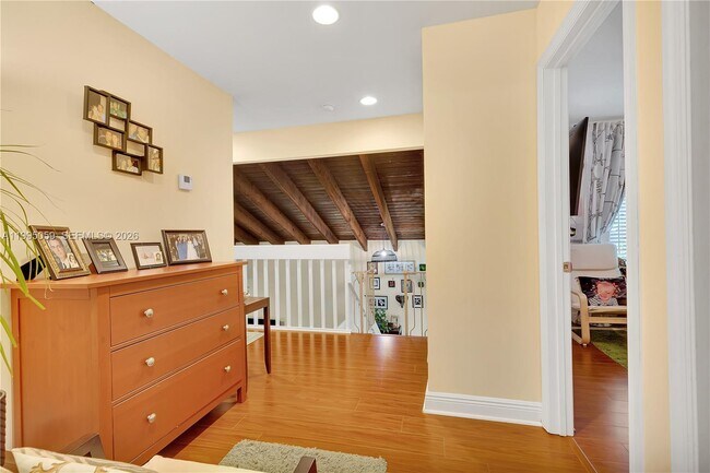 Building Photo - 1610 W Sandpiper Cir