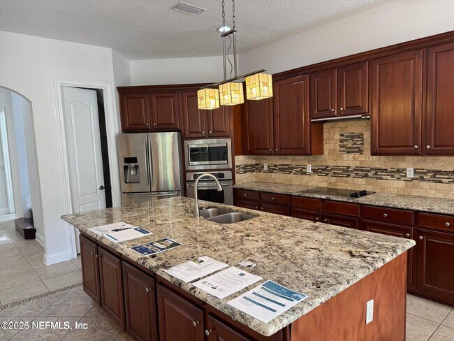 Building Photo - 9902 Windwater Ct