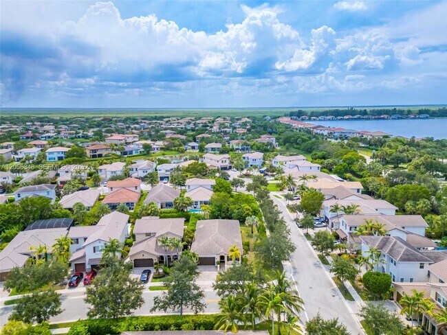 Building Photo - 8361 NW 120th Way