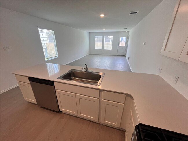 Building Photo - 244 Ammolite Ln