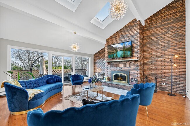 Building Photo - 66 Murray Dr