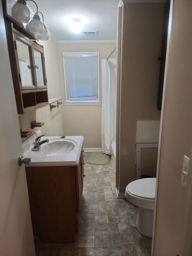 Building Photo - Charming 3-Bedroom, 1-Bath Home for Rent in Wendell, NC