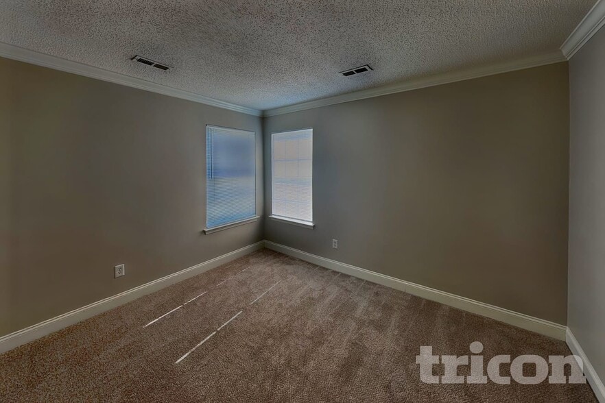 Building Photo - 11608 Stewarts Crossing Dr
