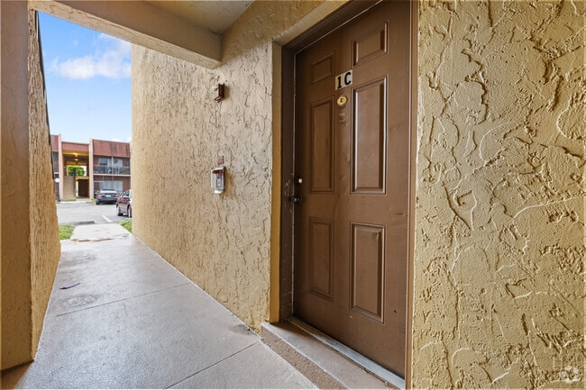 Building Photo - 2912 NW 55th Ave