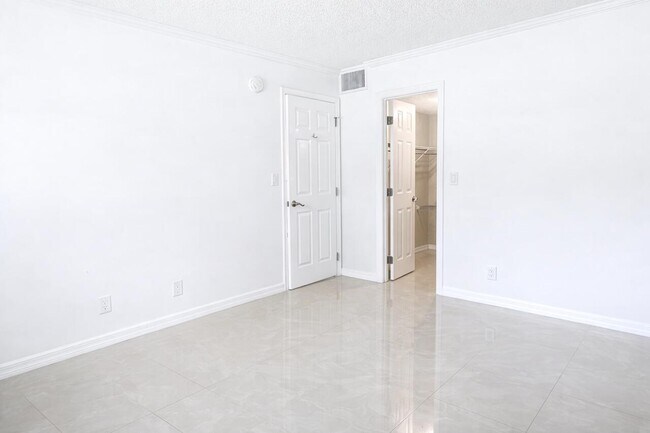 Building Photo - 608 SW Natura Blvd