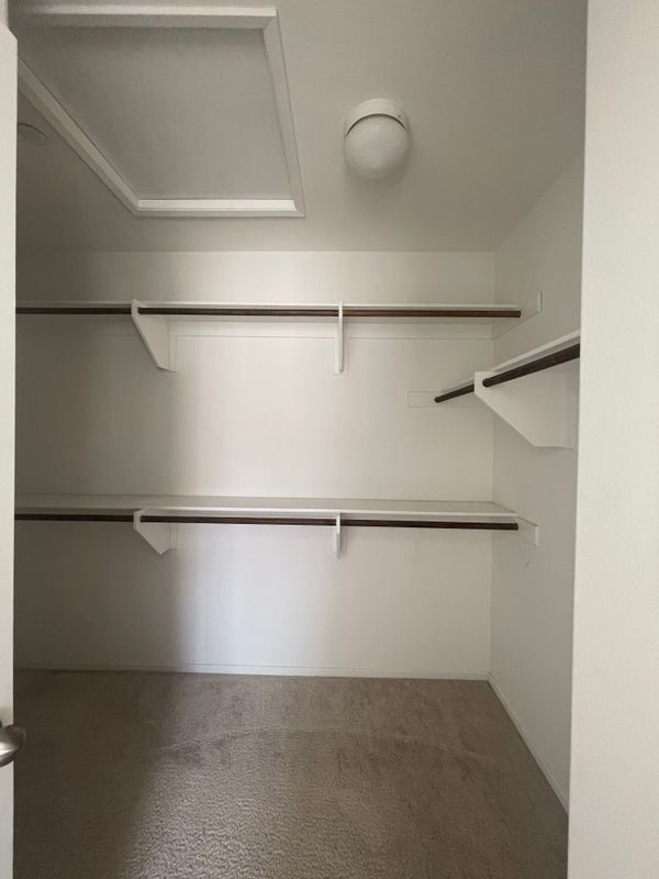 Building Photo - 24255 Lilac Ln