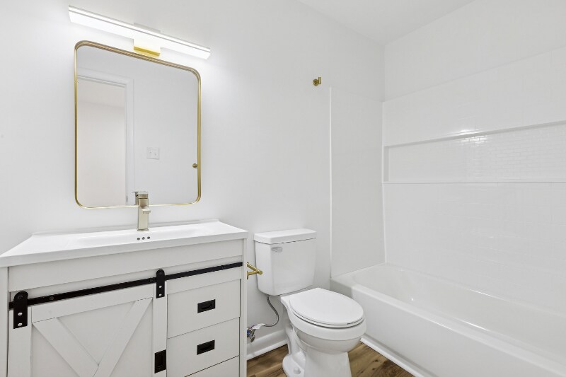 Building Photo - 1561 Malibu Pl