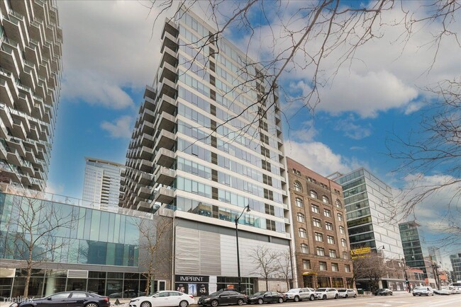 Building Photo - 2 br, 2 bath Condo - 1345 S Wabash Ave