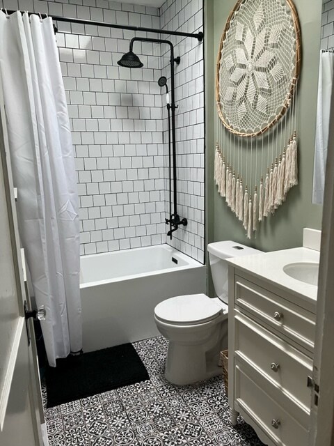 Building Photo - 7826 Devon St